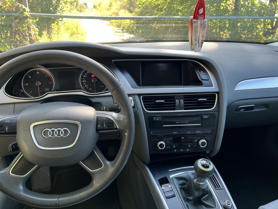 AUDI A4 2013 — imagine 4