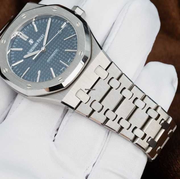 Audemars Piguet Royal Oak Selfwinding Blue Dial