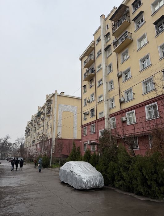 Новостройка первая линия возле станций метро Кипчак-Чинор