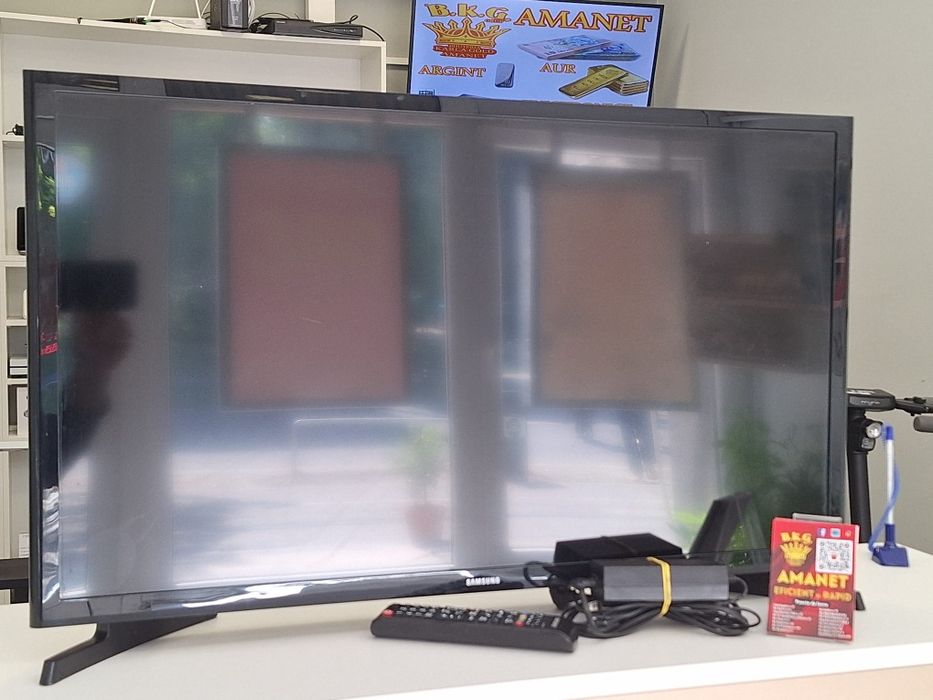 TV Samsung 80cm Amanet BKG
