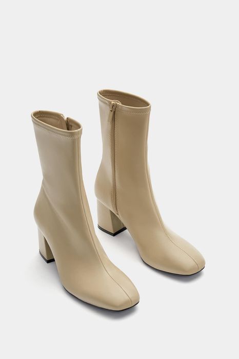 Ayollar Sapog’i | BREND PULL&BEAR. Ботинки на каблуке .