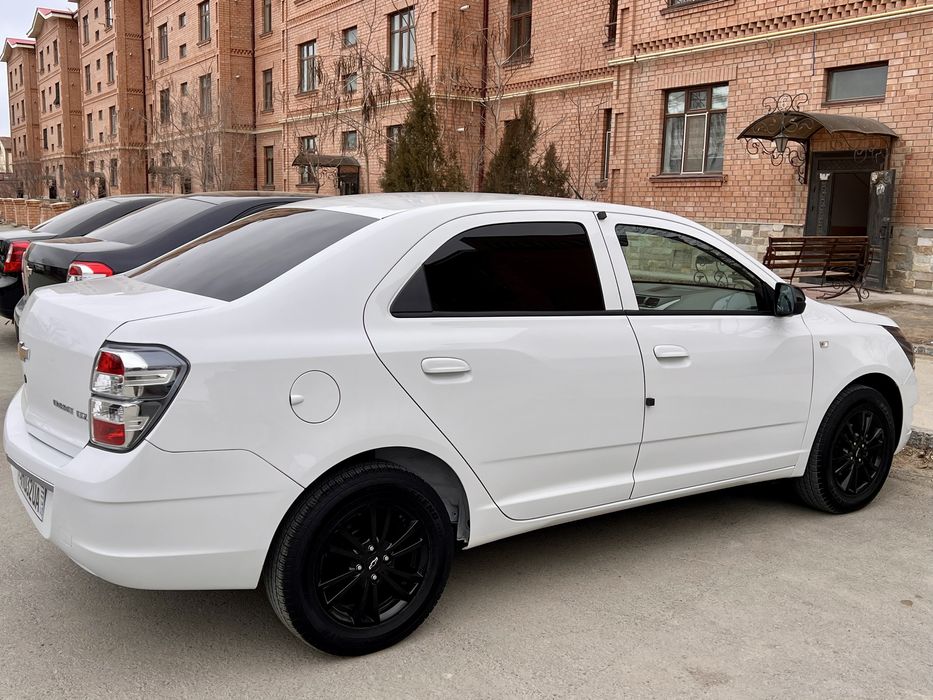 Кобальт Миднайт 2025 жыл, пробег 7000, метан евро