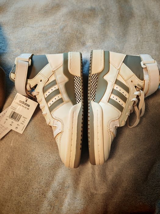 Бели Кецове Адидас 37,5