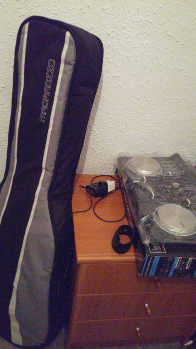 8 струнна електрическа китара Ibanez RG8L Black за лява ръка