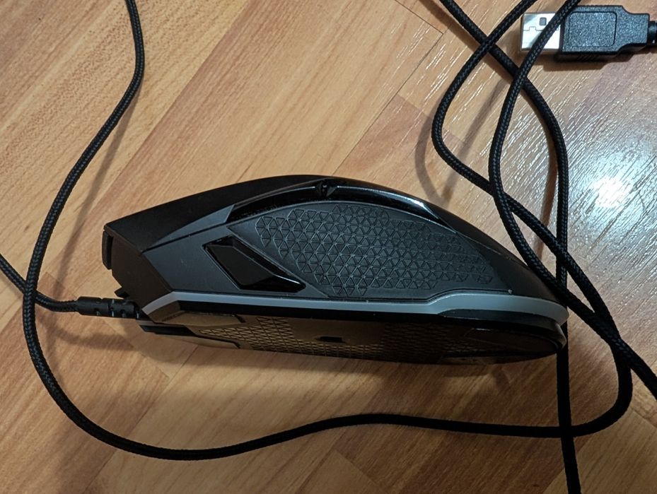 Mouse Gaming Creative Sound BlasterX Siege M04 - Senzor PMW3360, RGB