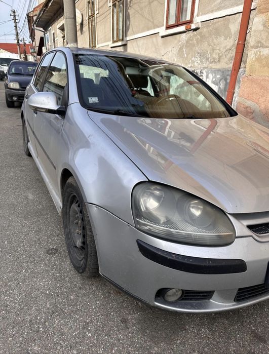Vand Golf 5 Benzina