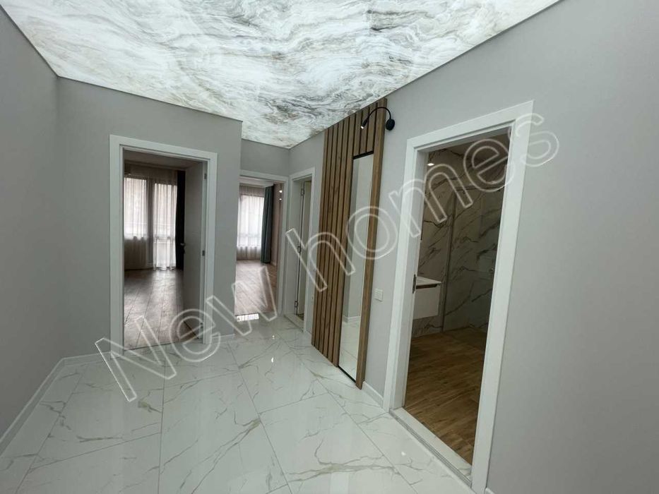 Продава се Тристаен апартамент в Пловдив, Мараша - 139 кв.м за 1467 €/кв.м - Снимка #8