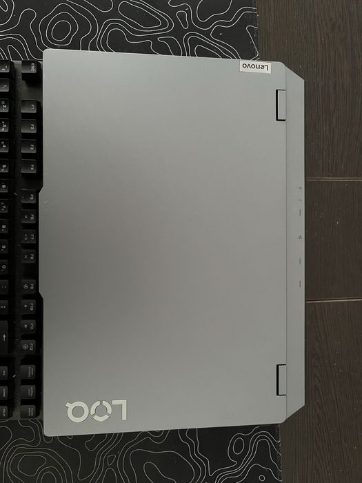 Lenovo Loq 15IRX10