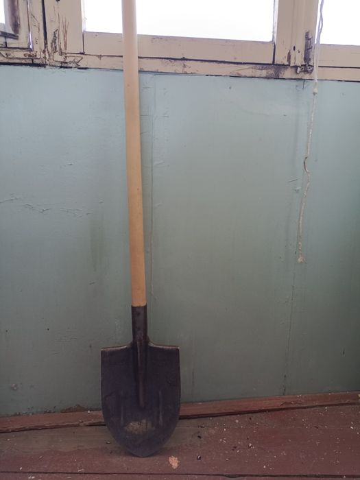 продаи лопату штыковую