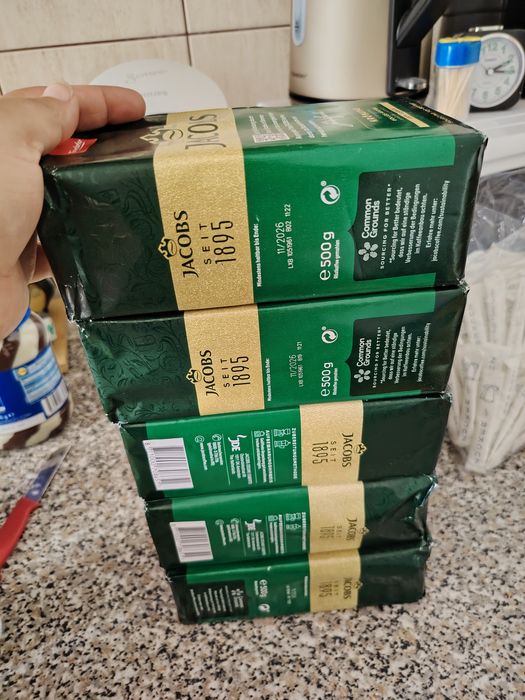 Cafea Jacobs de 500g pachetul