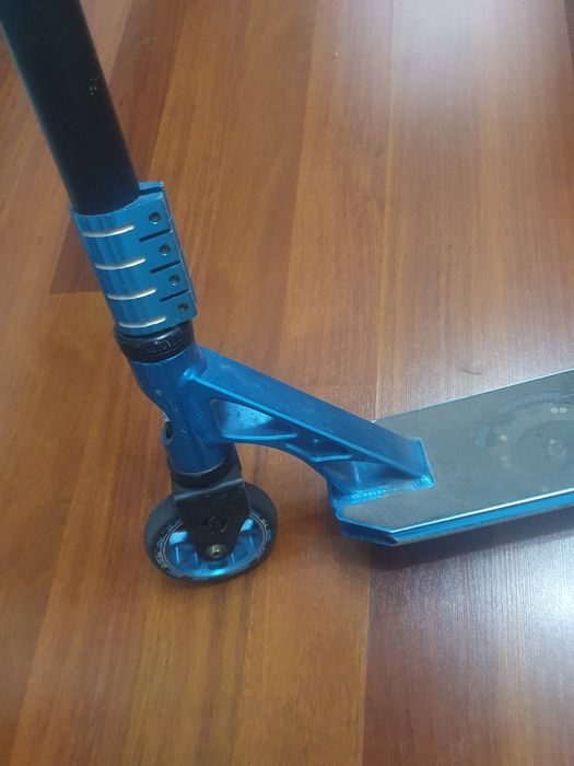 Vând trotineta de scheme