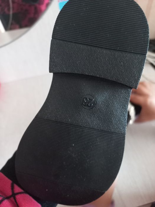 Детский обувь. 23 размер маломерка