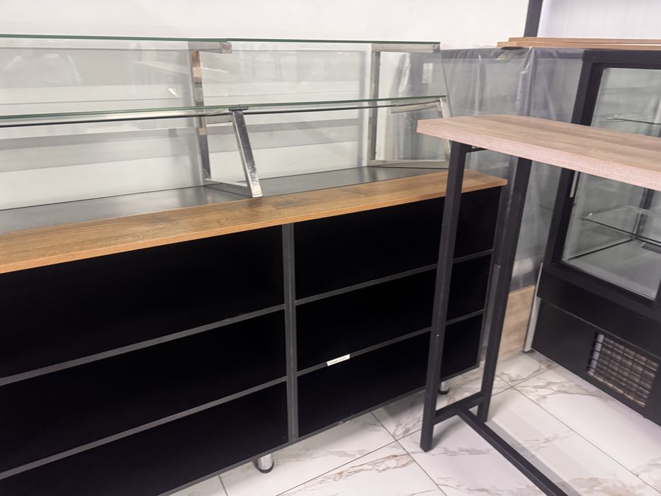 Витрины, барный столык