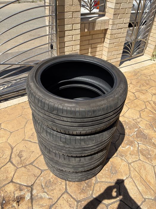 Cauciucuri de Vară Pirelli P Zero ,in două lățimi