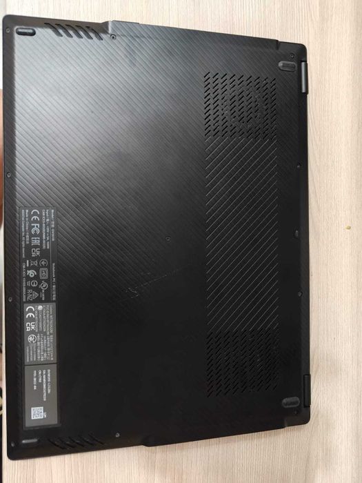 ASUS ROG Flow X13 GV301RE-LJ128W