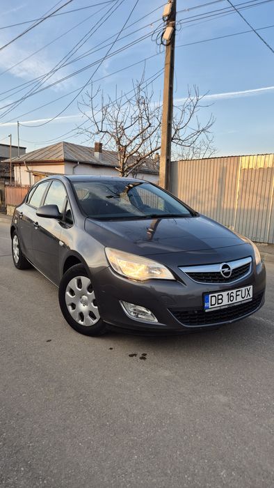 Opel Astra J 2012 1.7 Diesel