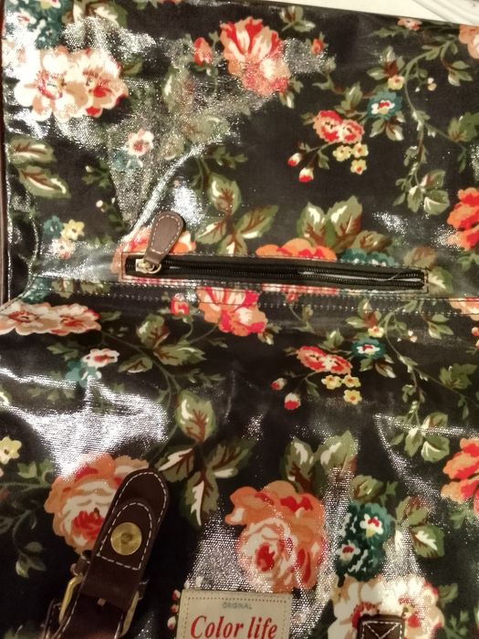 Geantă de umar cu motive florale