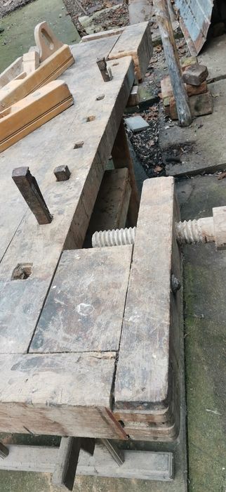 Tejghea tâmplărie de vânzare.