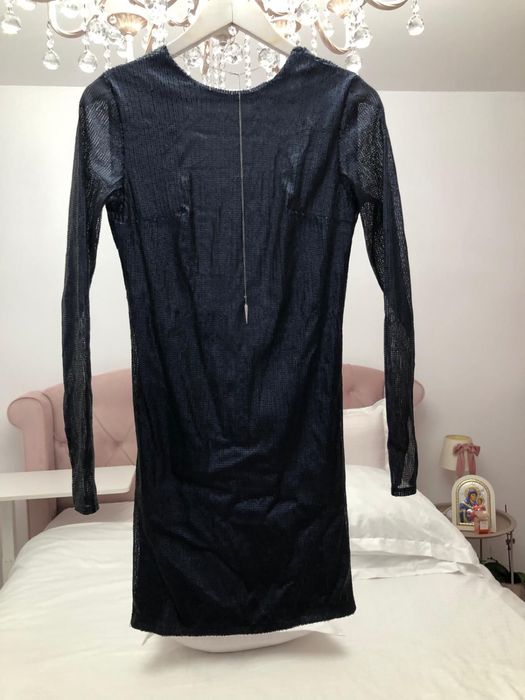 Vand rochie ocazie