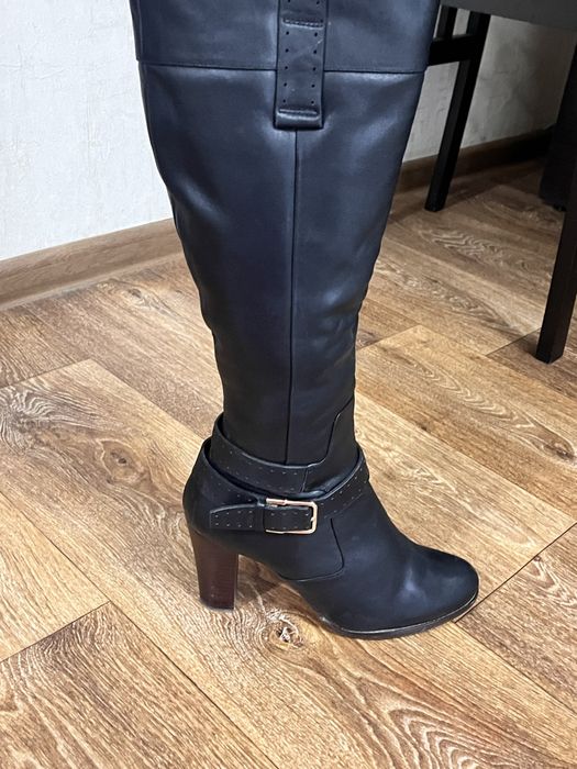 Кожаные  зимние сапожки