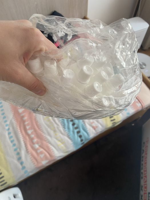 Pungi sigilate pireuri bebelusi