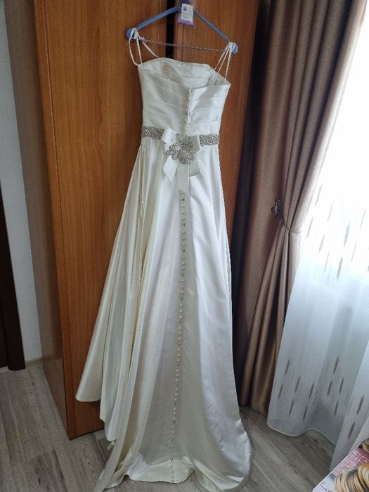 Rochie de mireasa mar 38