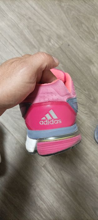 Маратонки носени два пъти