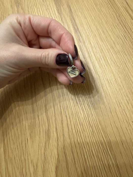 Висулки на пандораю