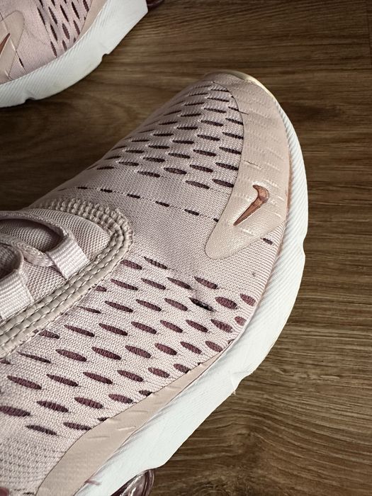 Дамски маратонки Nike