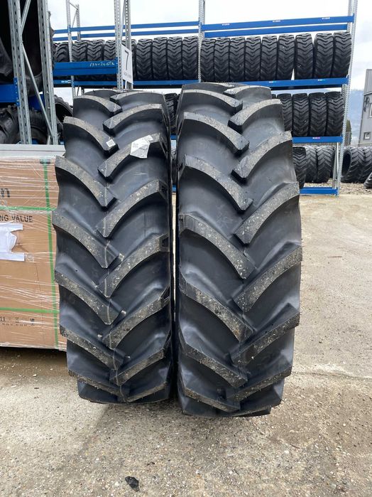 Anvelope noi 16.9-38 cu 14 pliuri marca OZKA pentru tractor spate