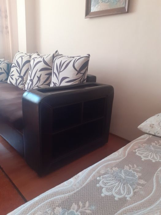 Диван ъглов + възглавници