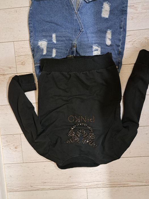 Пола H&M и суичър Pinko