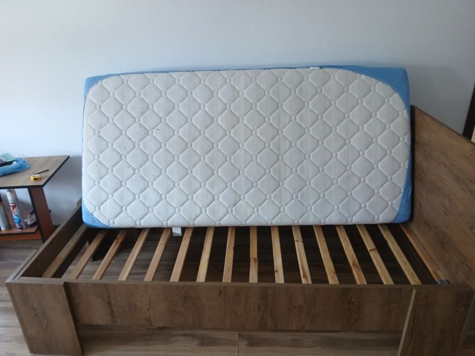 Pat de 1 persoana jysk cu saltea