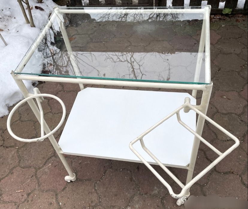 Scaune Biedermeier 3 bucati.Masa metalic medical