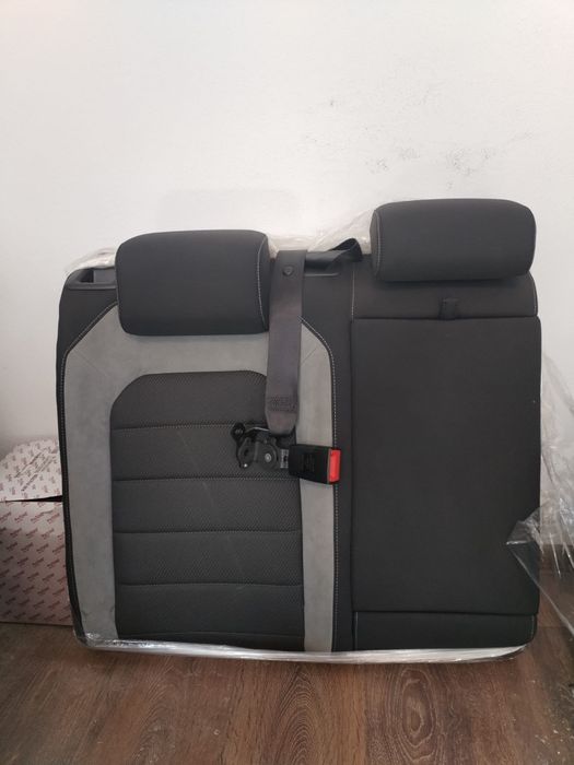 Scaune/ banchete Golf 7R