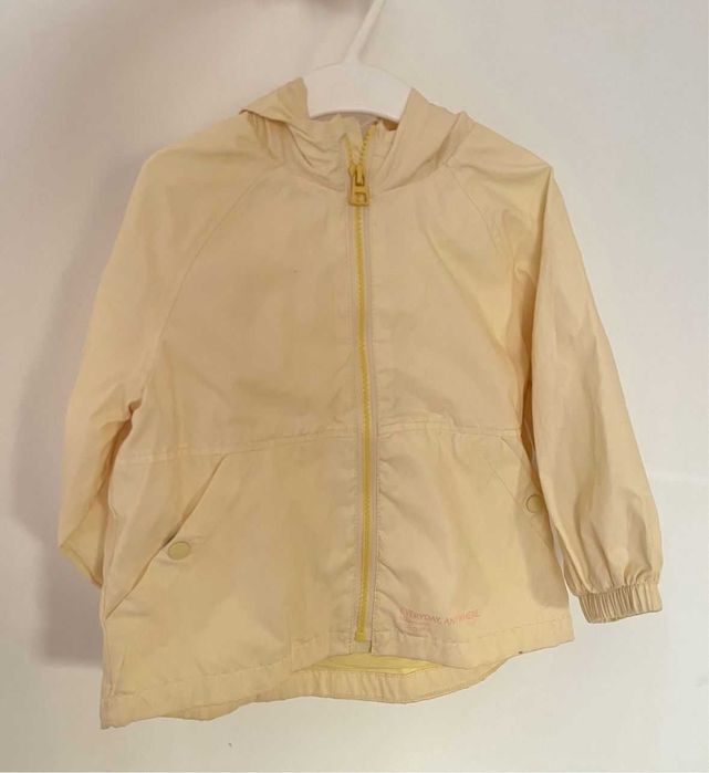 Geaca Zara ploaie marimea 92