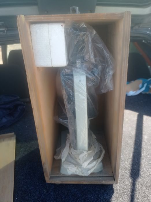 Микроскоп продам