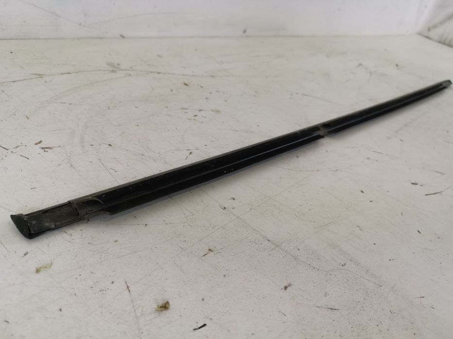 Perie Geam Dreapta Spate Mercedes-Benz  E-Class W212 2009 2010 2011 20