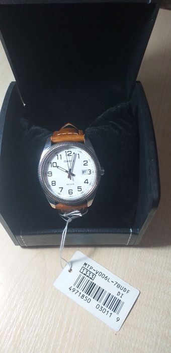 Ручные Швейцарские часы