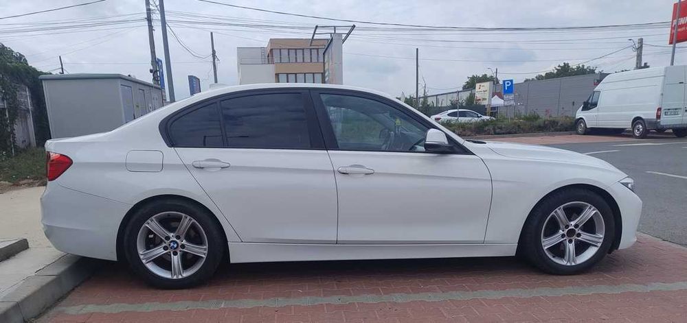 BMW Seria 3 2013 — imagine 5
