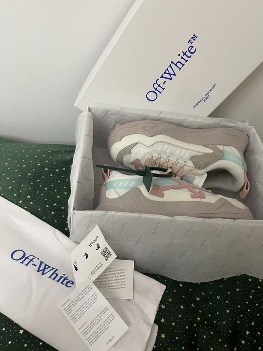 Off-White Odsy-1000 Grey Powder Pink