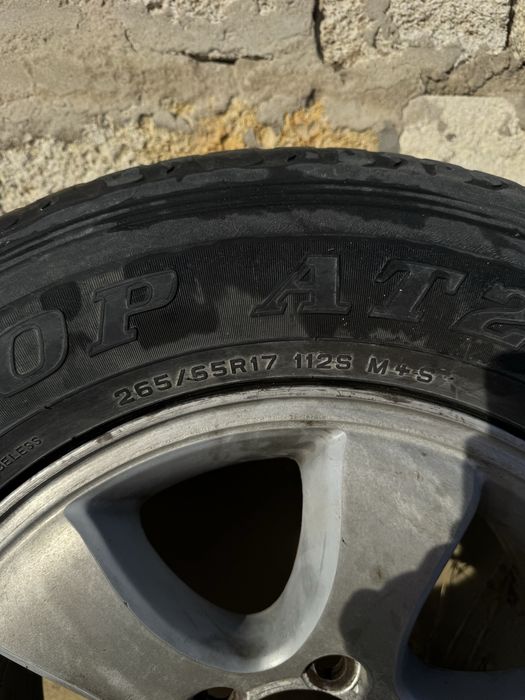 Шины запаска R17 265/65 продается