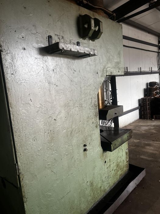 Хидравлична преса WMW Zeulenroda PYE 250 – 250 тона