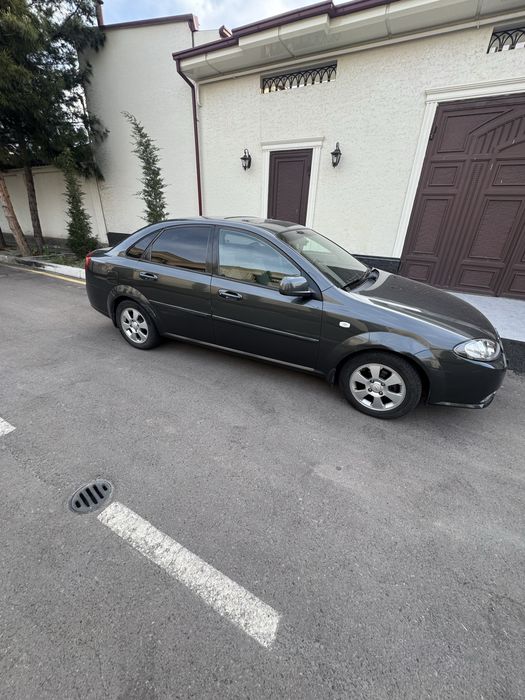 Gentra Sotiladi, Продаётся машина Жентра