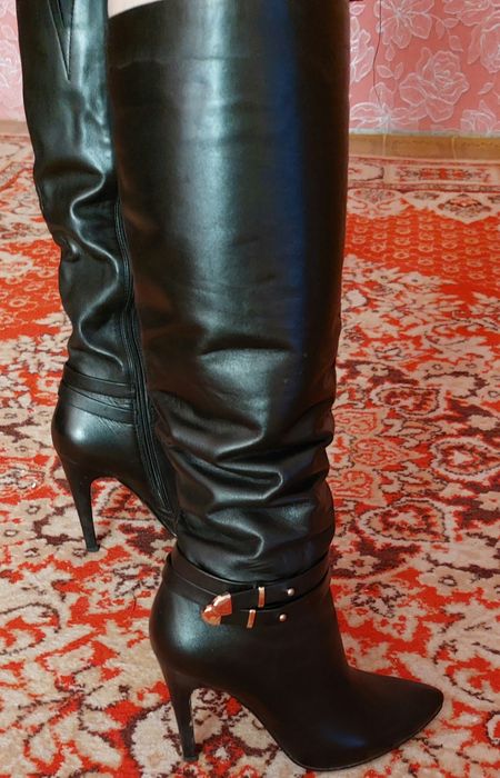 Продам осенние сапоги