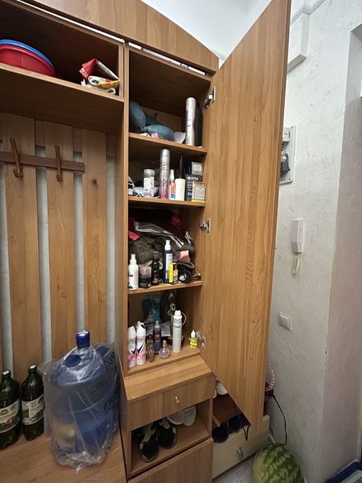 Продается прихожая