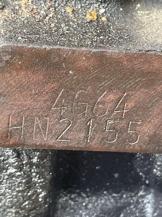 Двигатель без головки Мицубиси Аутландер