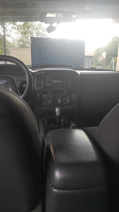 Продам Форд Escape 2005 3литр