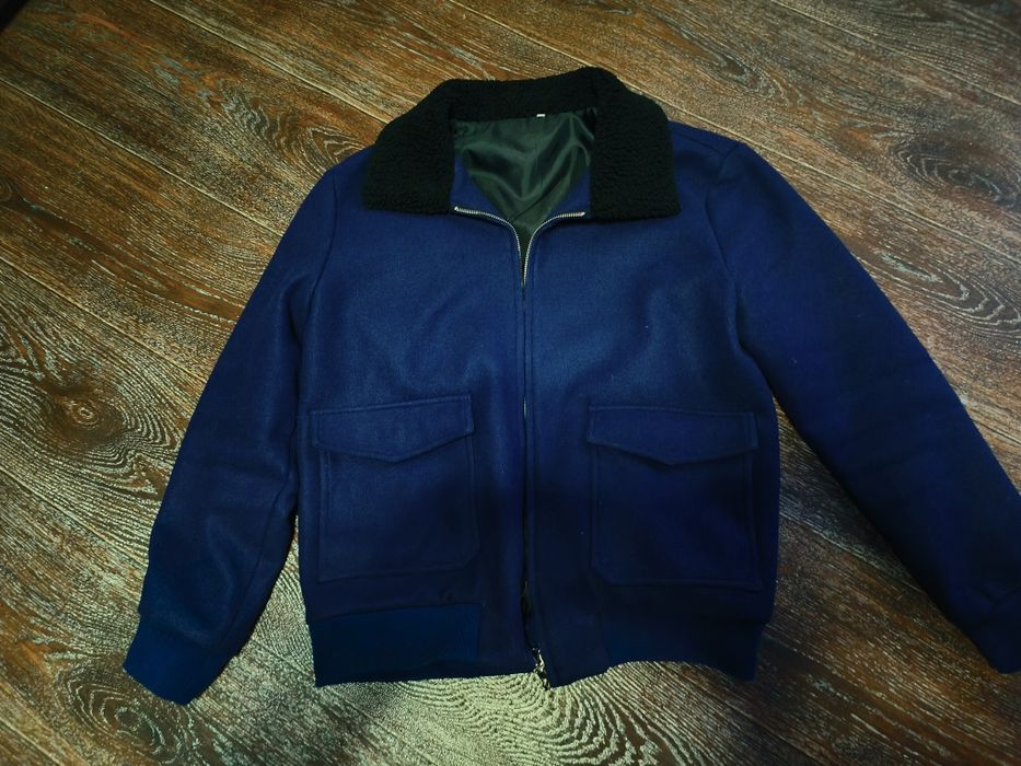 Мужское пальто с воротом