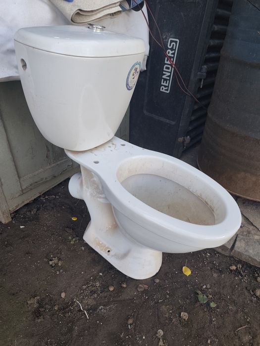 Продам унитаз бу